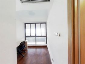 雍华府 3室2厅2卫 98.63m&sup2;