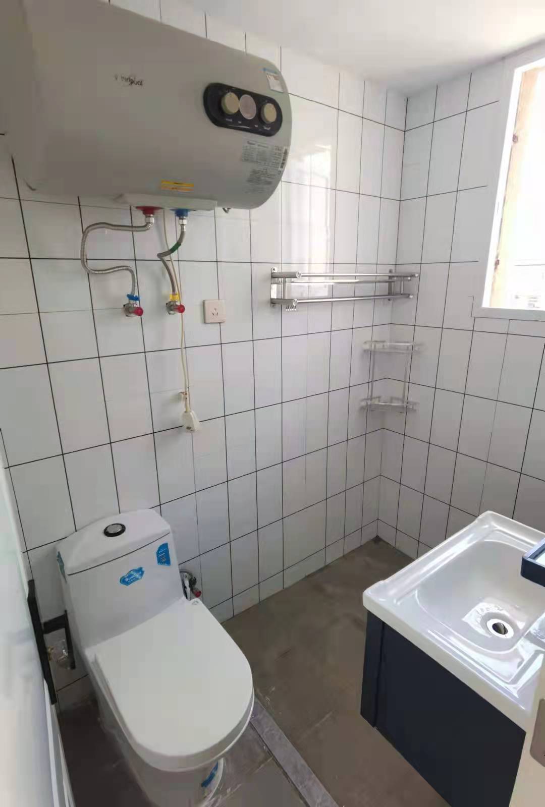 易家桥新村 1室1厅1卫 48m&sup2;
