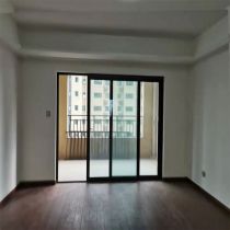 万科城市之光 4室2厅2卫 142m²