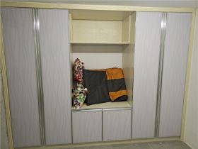 汇富花苑 2室2厅2卫 52m²