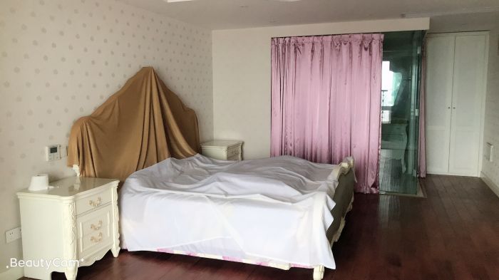 玖珑城 4室2厅3卫 247m&sup2;