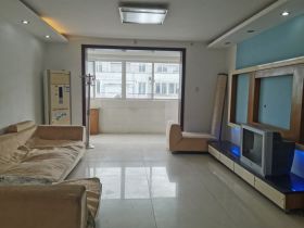 五山公寓 4室2厅2卫 200m&sup2;