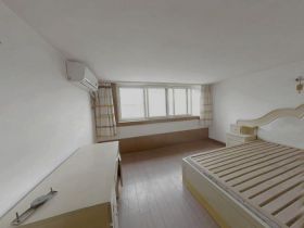 紫东花苑 3室2厅1卫 131.74m&sup2;