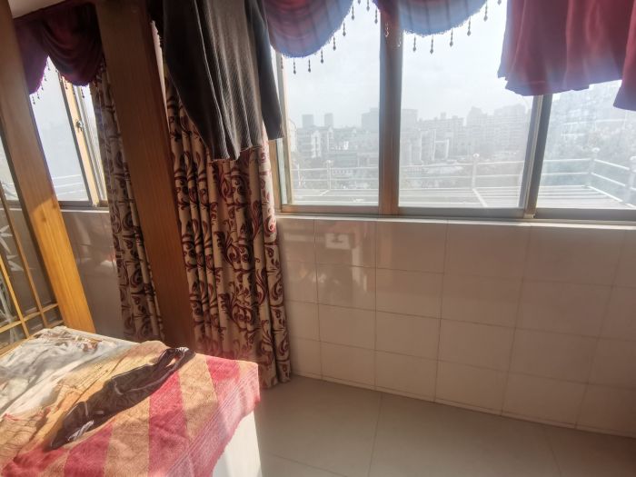 天都花苑 3室2厅1卫 103m&sup2;