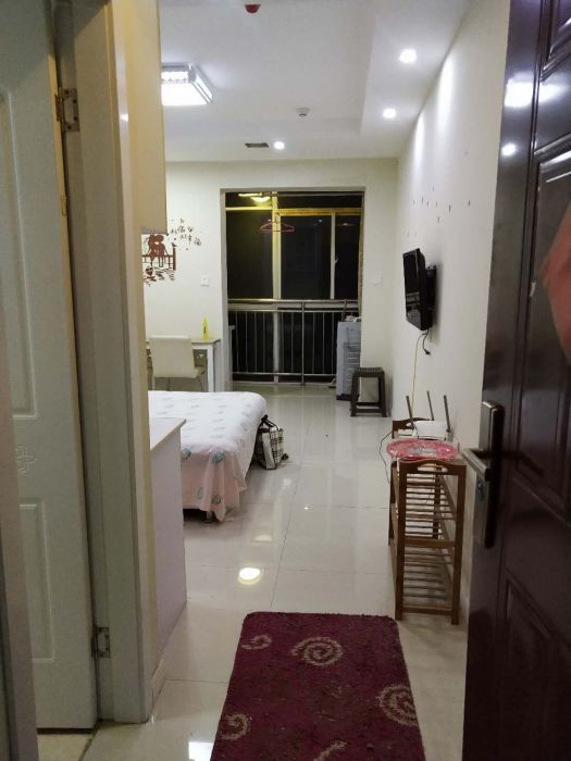 涌鑫八达通广场 1室1厅1卫 30m&sup2;