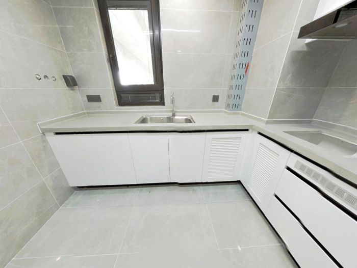万科有湖（翡翠心湖） 3室2厅2卫 127m&sup2;