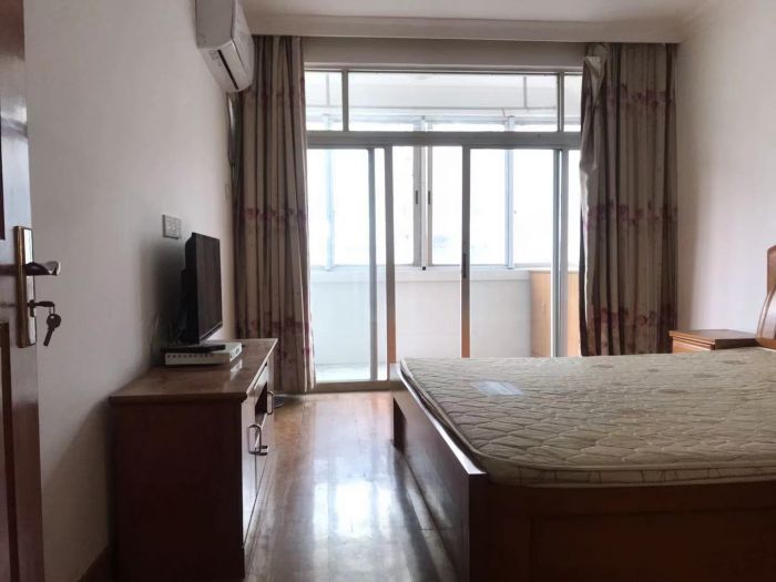城港新村 2室1厅1卫 76m&sup2;