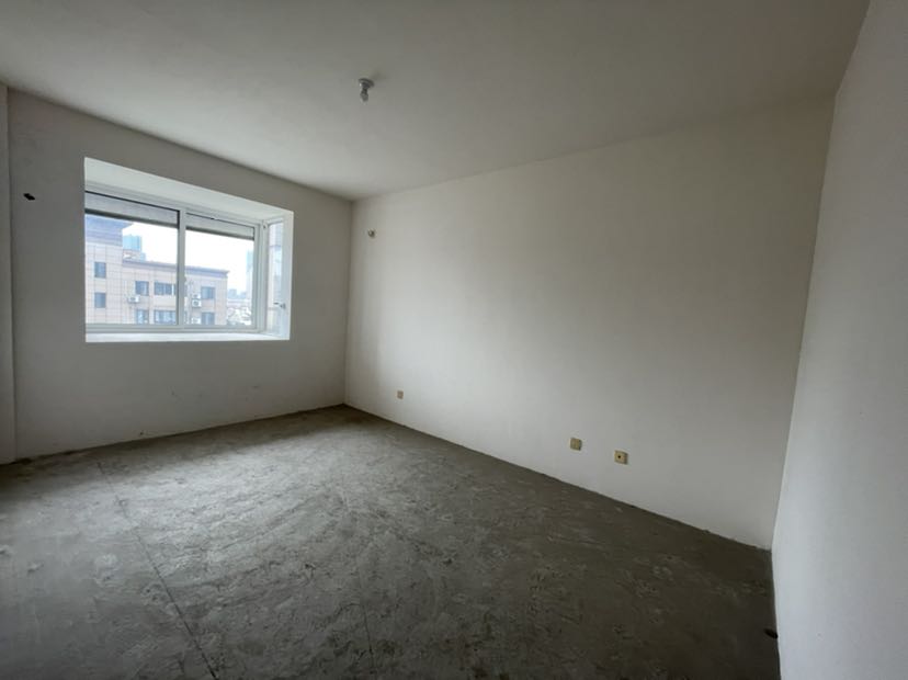 天龍逸園 2室1厅1卫 86m&sup2;