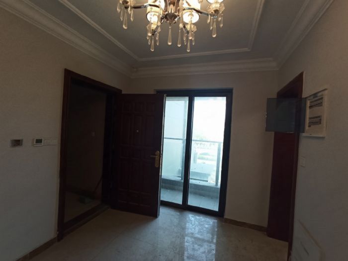 恒大悦珑湾 3室2厅2卫 125m&sup2;