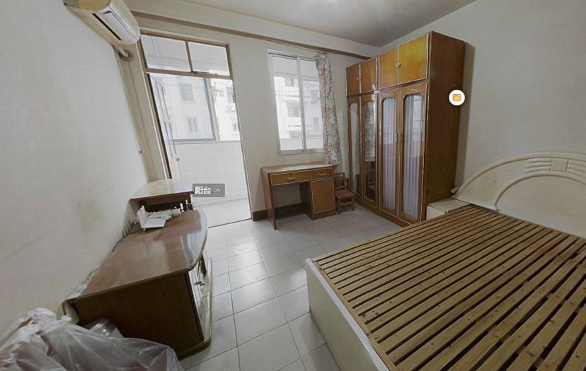 城港新村 3室1厅1卫 71m&sup2;