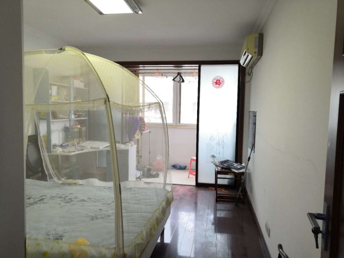 金辉花园 3室2厅1卫 138.09m&sup2;