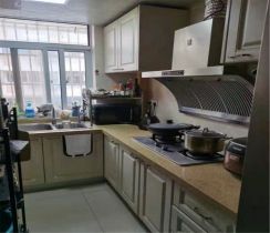 文峰新村 3室1厅1卫 90m&sup2;
