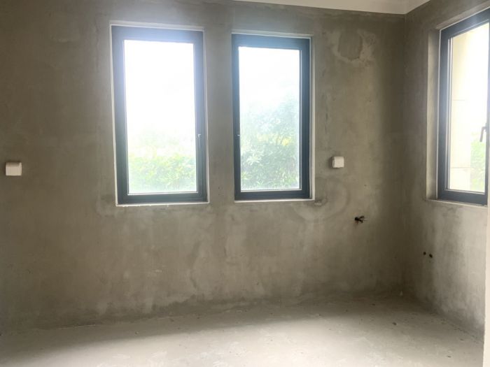 山水壹号 5室3厅4卫 359.00m&sup2;