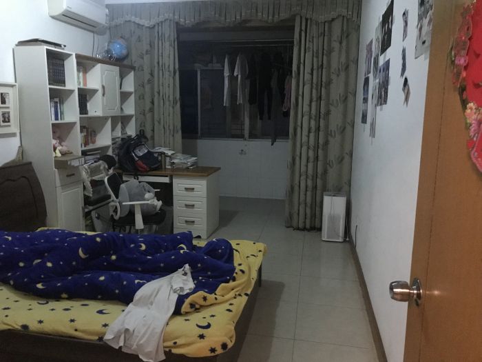 光明新村 2室1厅1卫 70m&sup2;
