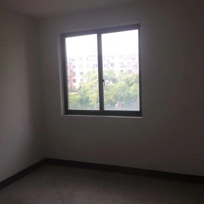 江景苑小区 3室2厅2卫 137.4m&sup2;