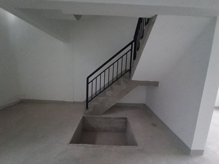 云樾河山 5室3厅3卫 180m&sup2;