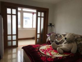 外滩小区 2室1厅1卫 77m&sup2;
