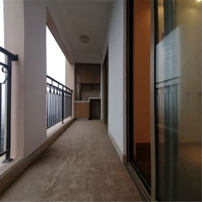 中南世纪花城三期 4室2厅2卫 177m&sup2;