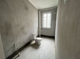 天龍逸園 2室1厅1卫 86m&sup2;