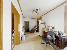 虹桥南村 3室1厅1卫 75m&sup2;