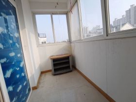 世纪东城 2室1厅1卫 67m&sup2;