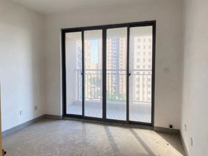 江景国际家园 3室2厅2卫 127m&sup2;