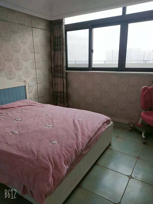 华强城 4室2厅2卫 133.6m&sup2;