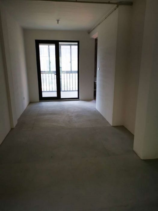 万濠山庄 3室2厅2卫 143m&sup2;