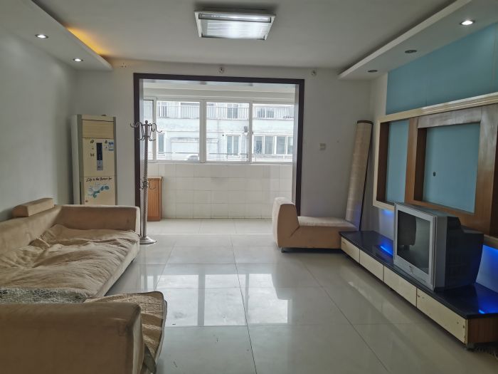 五山公寓 4室2厅2卫 200m&sup2;