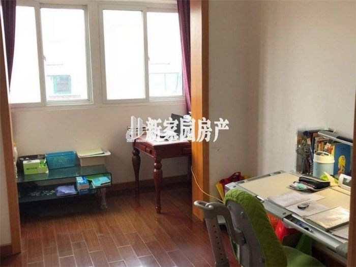 兆丰嘉园 4室2厅2卫 165m&sup2;