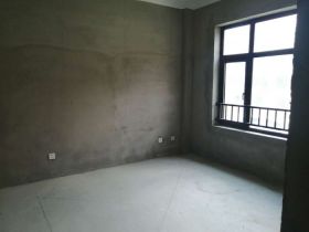 雨润星雨华府 4室2厅3卫 205m&sup2;