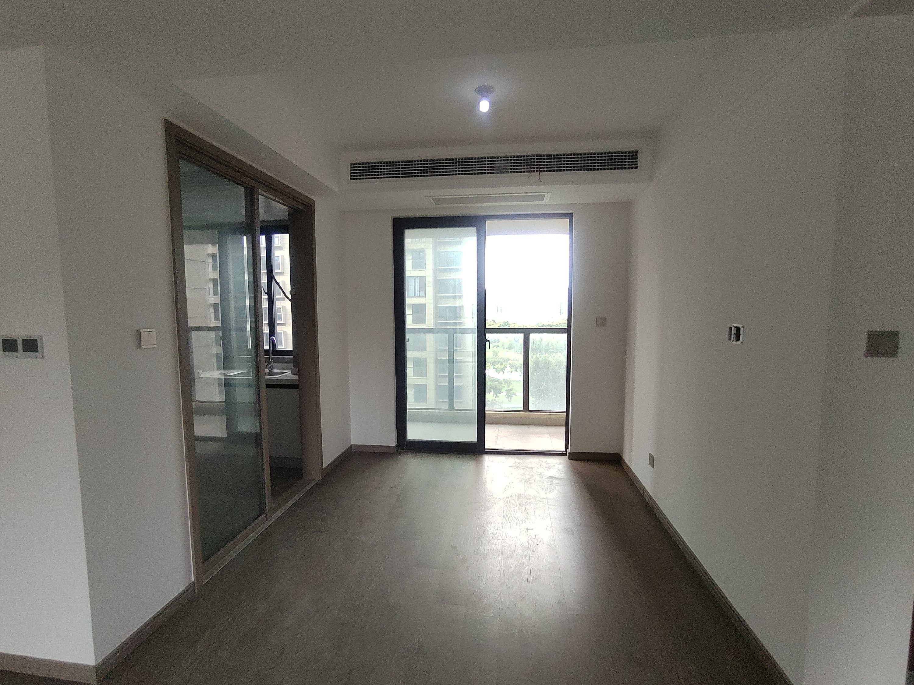 时光漫城 4室2厅2卫 126m²