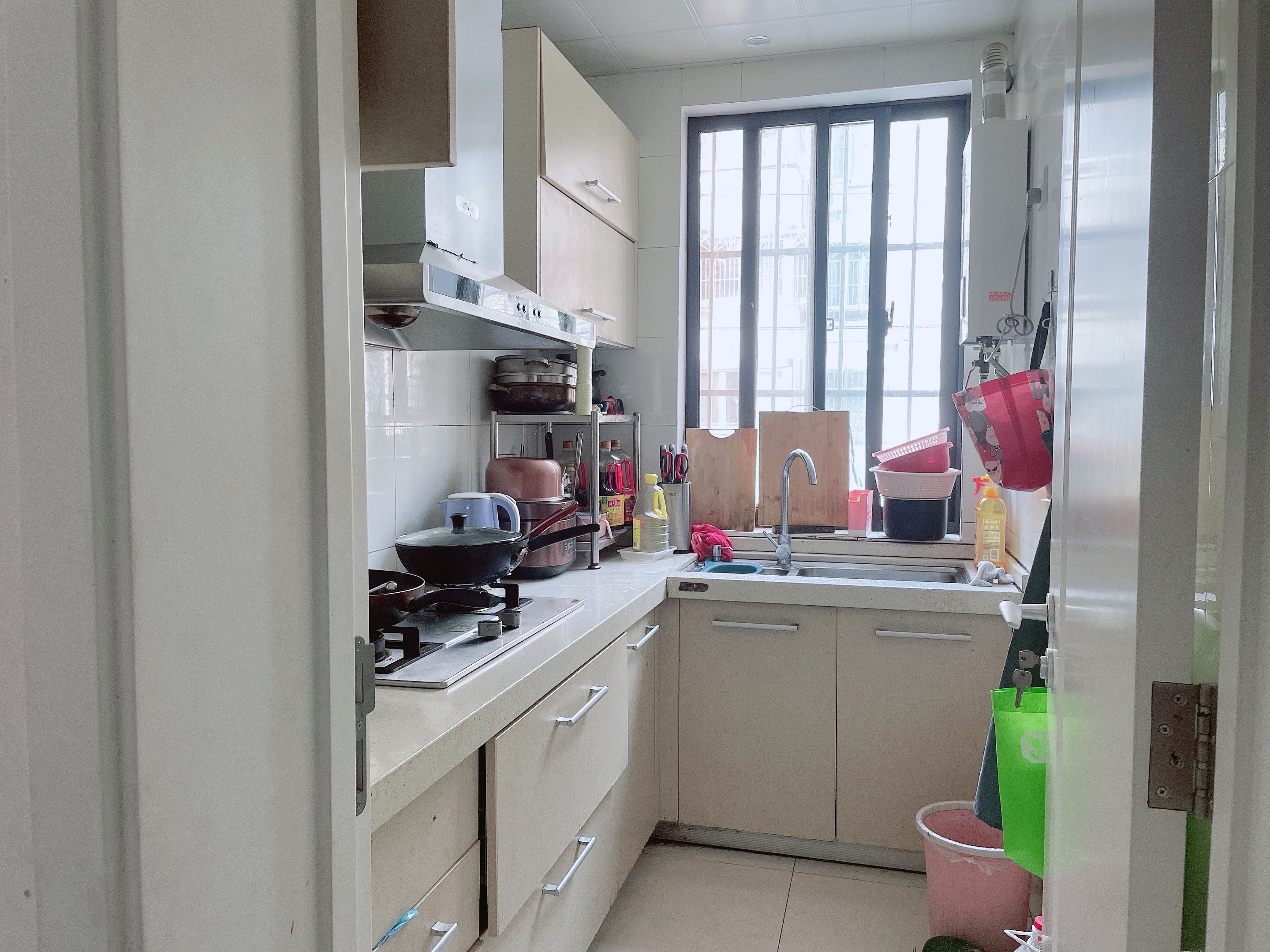 文峰新村 2室1厅1卫 71m&sup2;
