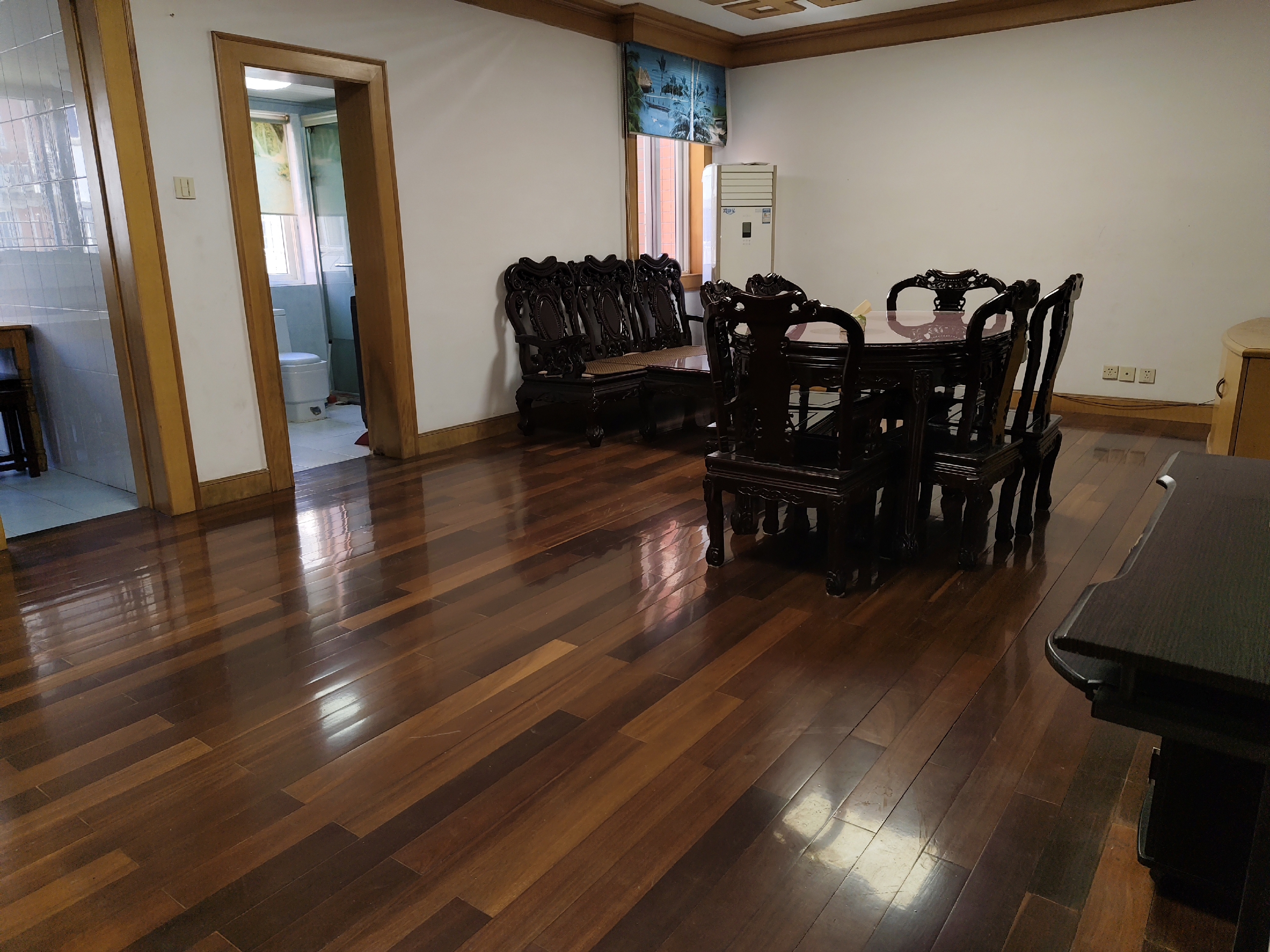 易家桥新村 2室1厅1卫 95.00m&sup2;