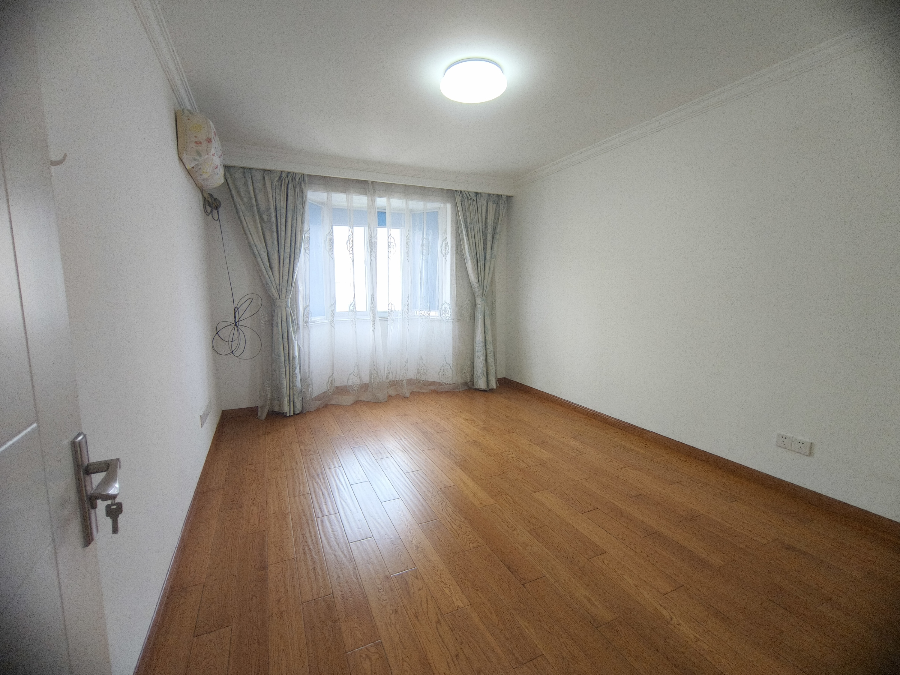 小石桥花苑 3室2厅1卫 149.60m&sup2;