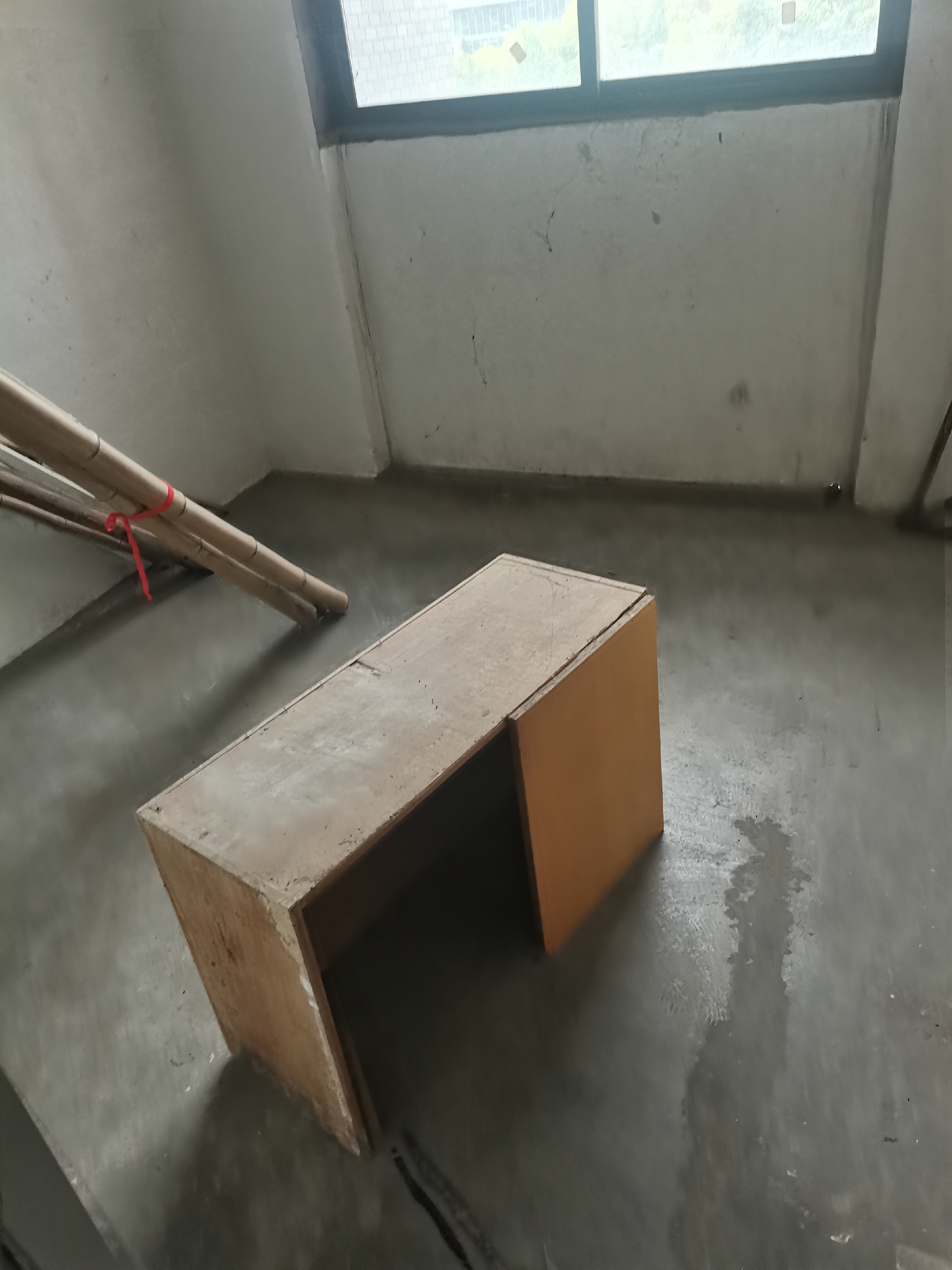 万通城 3室2厅1卫 102m&sup2;