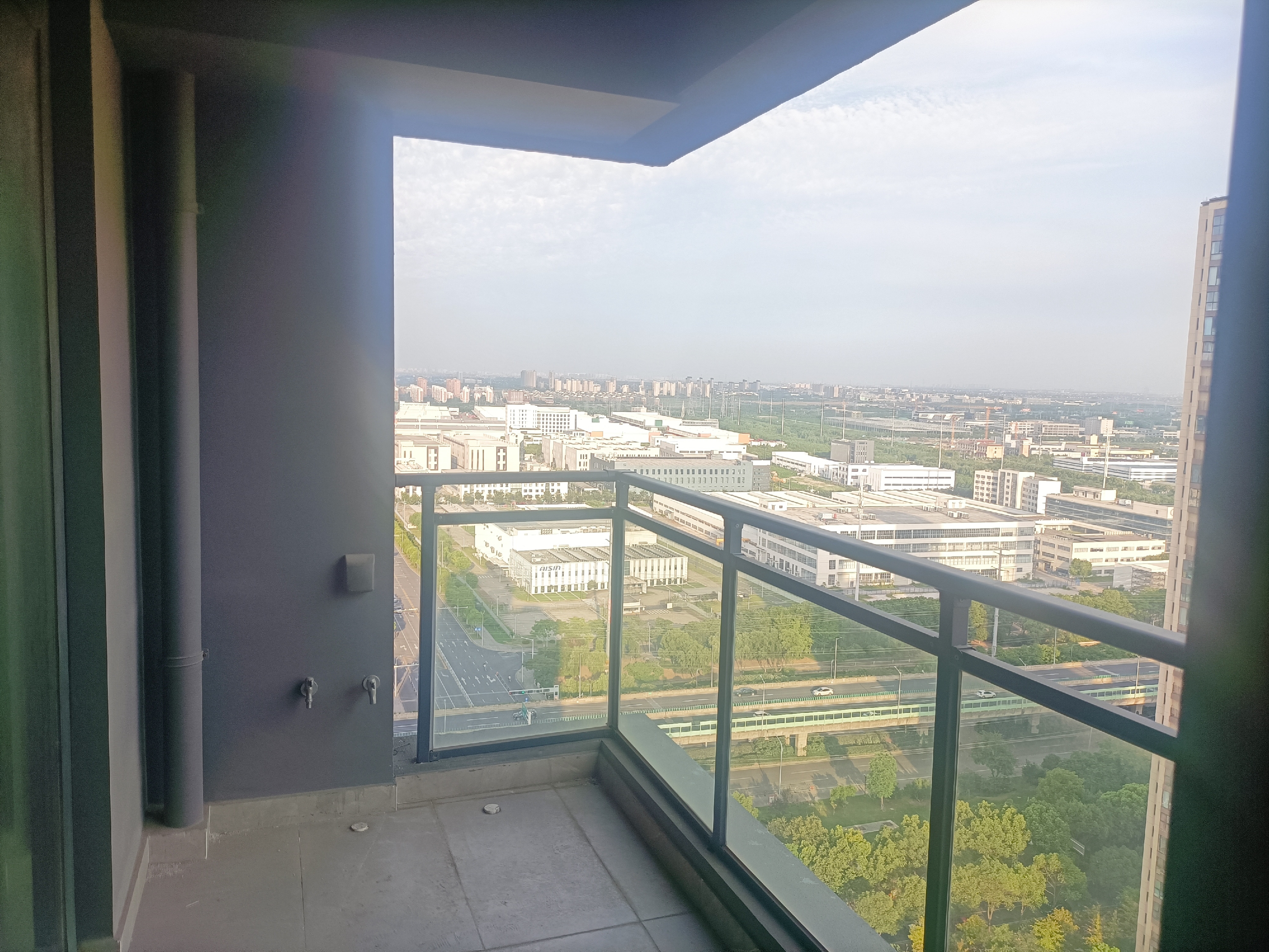 万科翡翠公园 3室2厅1卫 90.9m&sup2;